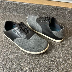 OluKai Mens Shoe 10.5 Sneaker Gray Brown Athletic Low Top Slip On Comfort Casual